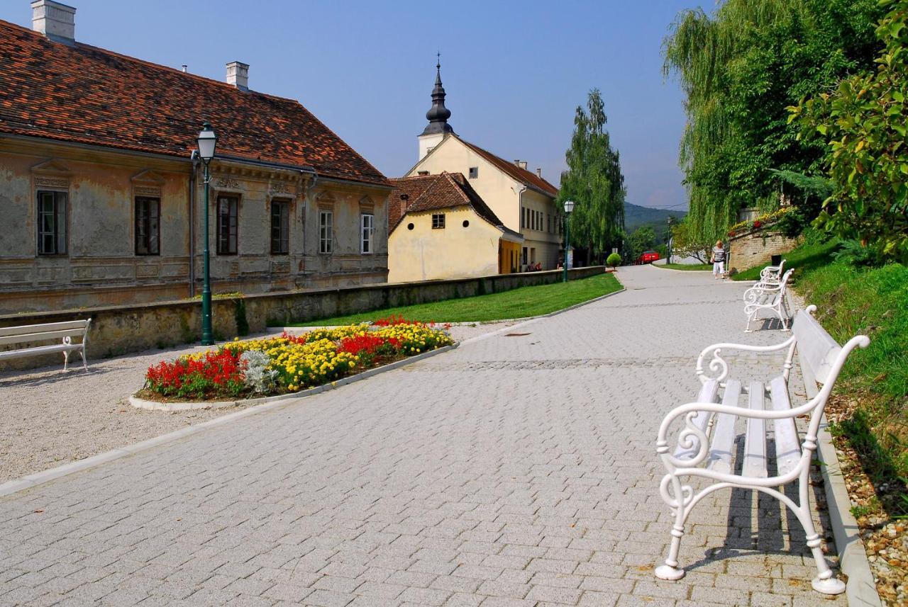 K Relax Place, Varazdinske Toplice, Modern Home With Sauna, Jacuzzi, Wifi Экстерьер фото