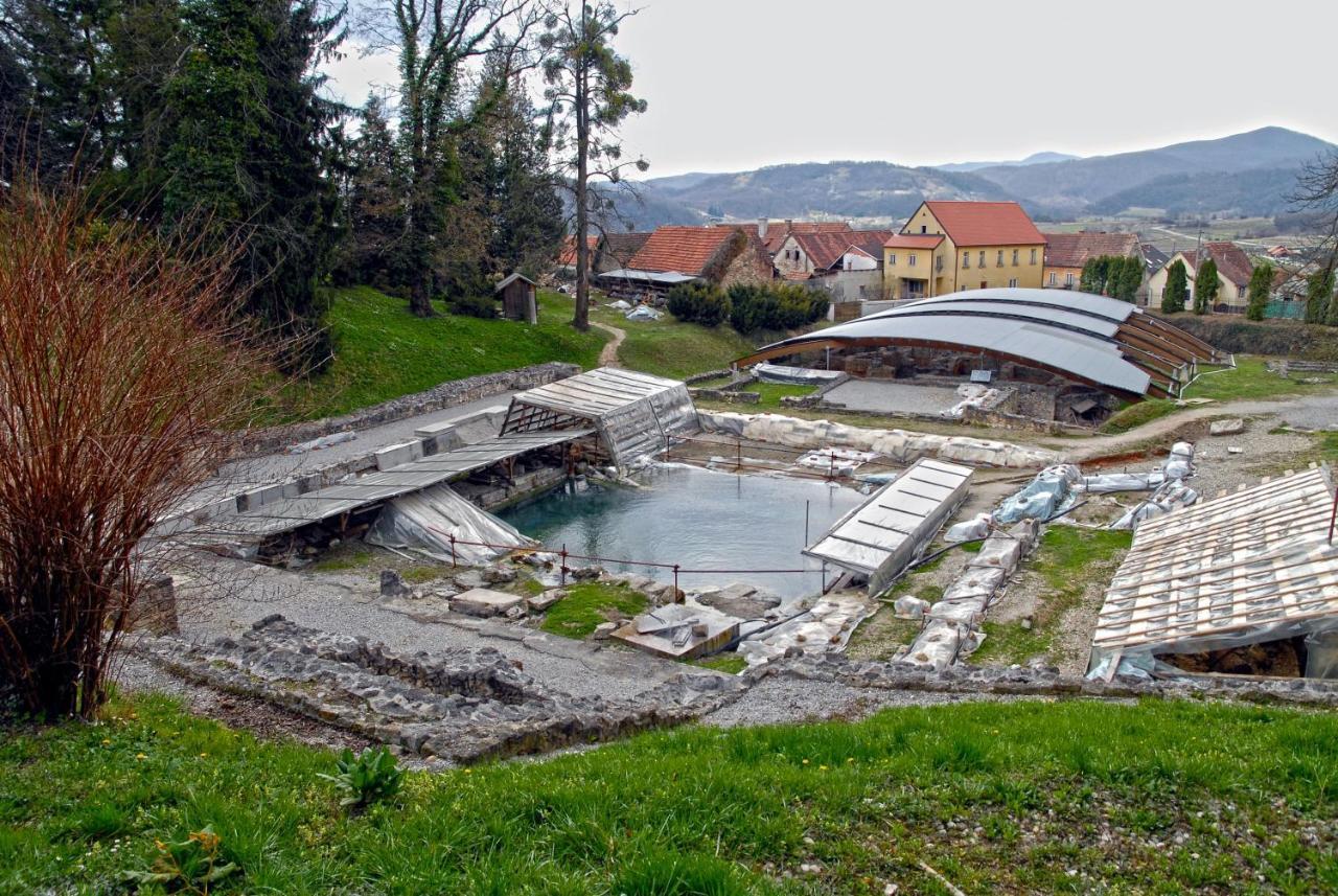 K Relax Place, Varazdinske Toplice, Modern Home With Sauna, Jacuzzi, Wifi Экстерьер фото