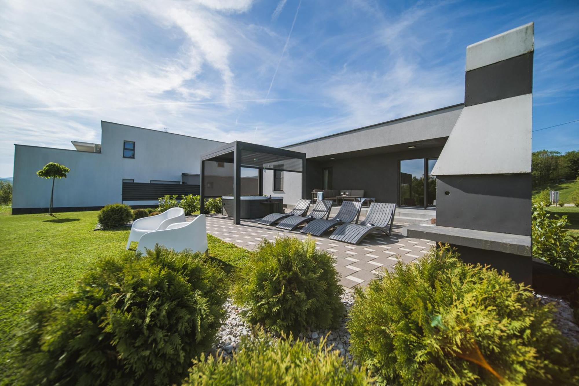 K Relax Place, Varazdinske Toplice, Modern Home With Sauna, Jacuzzi, Wifi Экстерьер фото